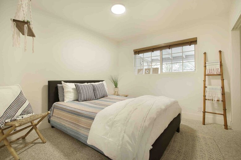 DateFarm 54 - Private and Gated, Central to Polo and Horse Park - Thermal, California