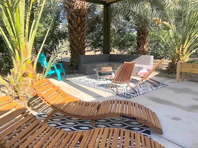 DateFarm 54 - Private and Gated, Central to Polo and Horse Park - Thermal, California