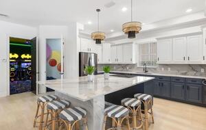 Luxury Reunion Resort Gathering Villa - Kissimmee, Florida
