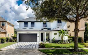 Luxury Reunion Resort Gathering Villa - Kissimmee, Florida
