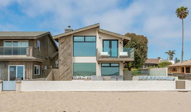 Ventura Designer Beach House on the Sand - Ventura, California