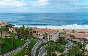 Pueblo Bonito Sunset Beach - Junior Suite - Cabo San Lucas, Mexico