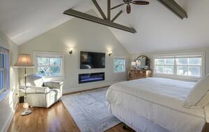 Elegant Country Estate - Newtown, Connecticut