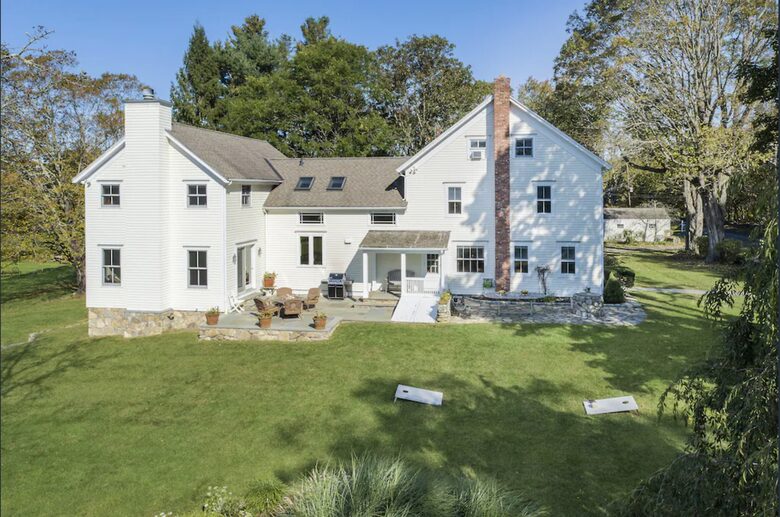 Elegant Country Estate - Newtown, Connecticut