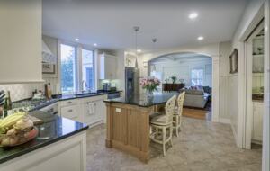 Elegant Country Estate - Newtown, Connecticut
