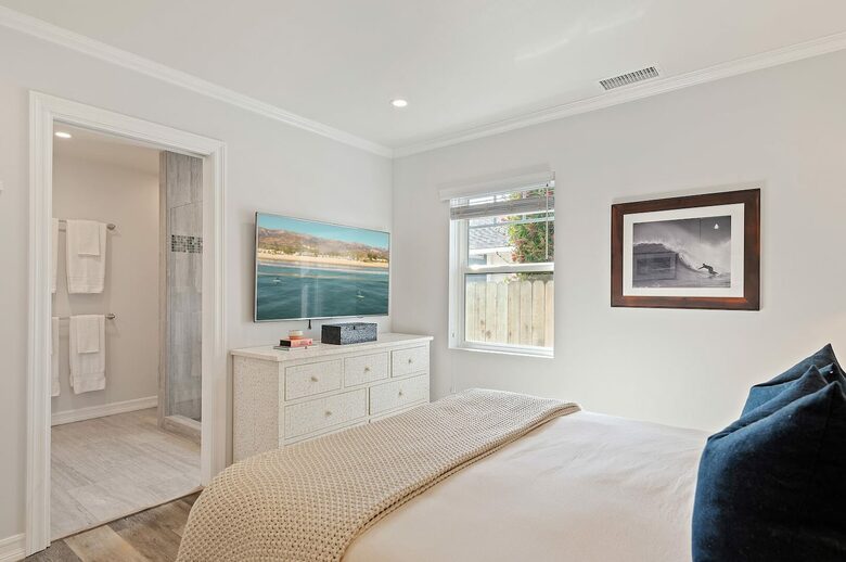 Santa Barbara Coastal Gem - Carpinteria, Ca - Carpinteria, California