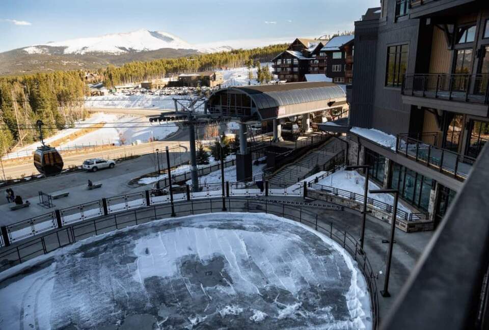 Grand Colorado on Peak 8 — 2 Bedroom Ski-in/Ski-out - Breckenridge, Colorado