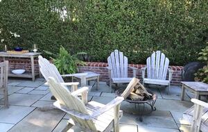 Southampton Retreat with private beach - Southampton, New York