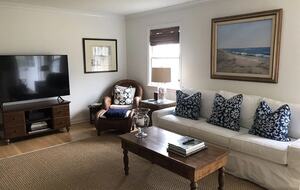 Southampton Retreat with private beach - Southampton, New York