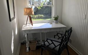 Southampton Retreat with private beach - Southampton, New York