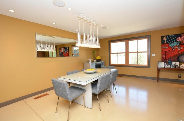 Napa Valley Wine Country Retreat with Pool & Pickleball Court - Napa, California