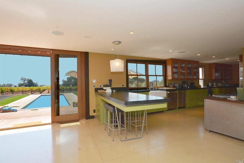 Napa Valley Wine Country Retreat with Pool & Pickleball Court - Napa, California