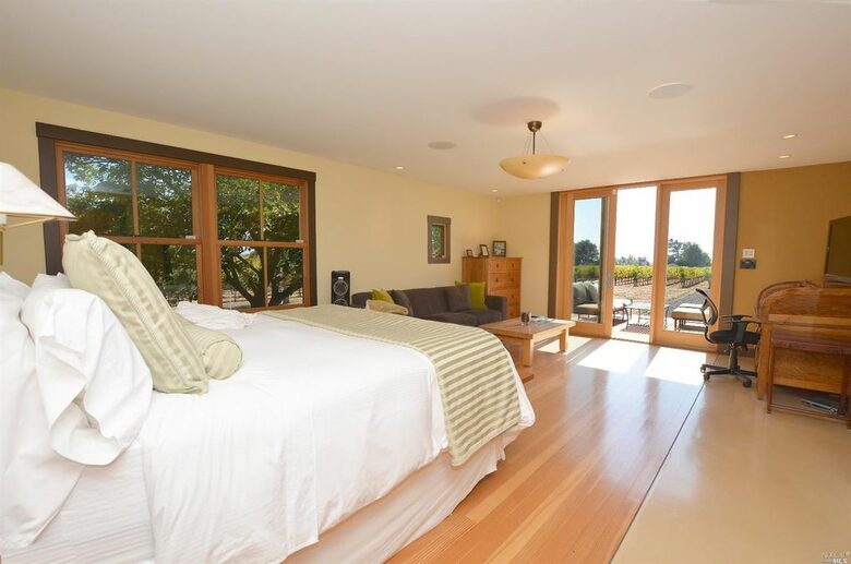 Napa Valley Wine Country Retreat with Pool & Pickleball Court - Napa, California