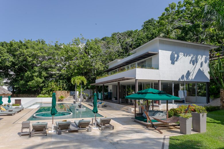 Home Exchange in Acapulco, Mexico, outdoor living
