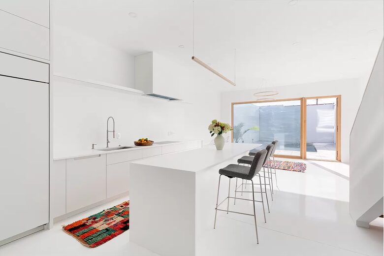 Modern All White Luxury Townhouse in Brooklyn, Heated Pool & Awesome Views - New York City, New York