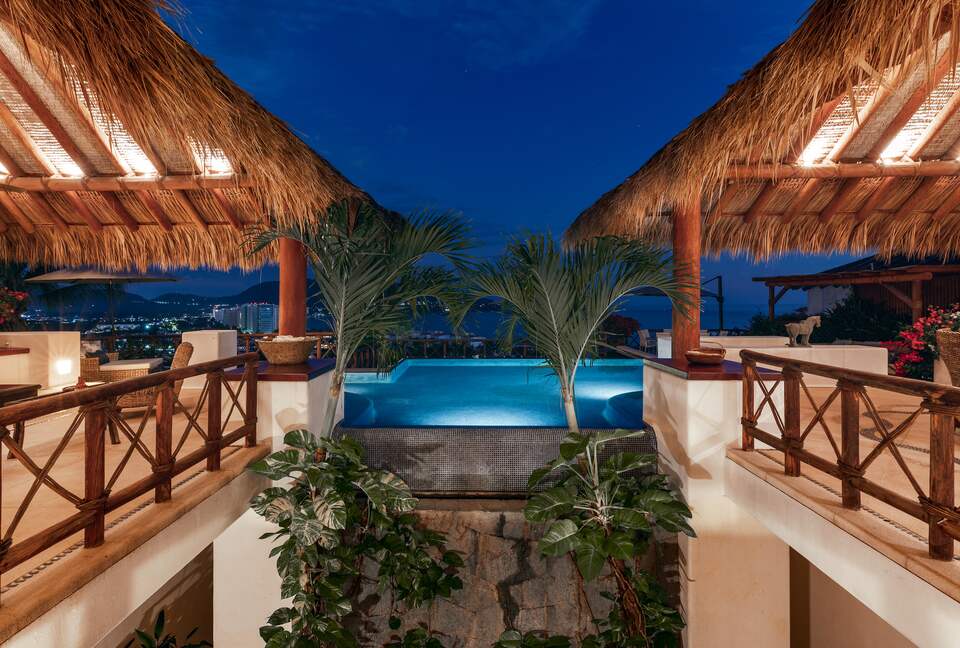 Mirador 13 - Ixtapa Zihuatanejo, Mexico