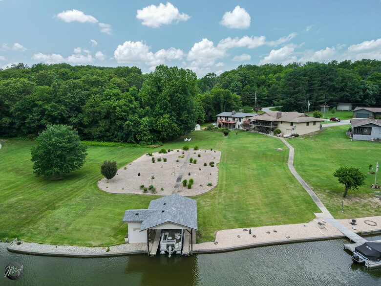 Home Exchange in Bella Vista, AR, lake front adventure land