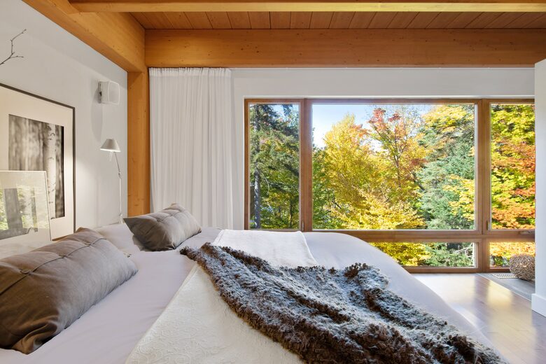 Lakefront Designer Home - St-Donat, Canada