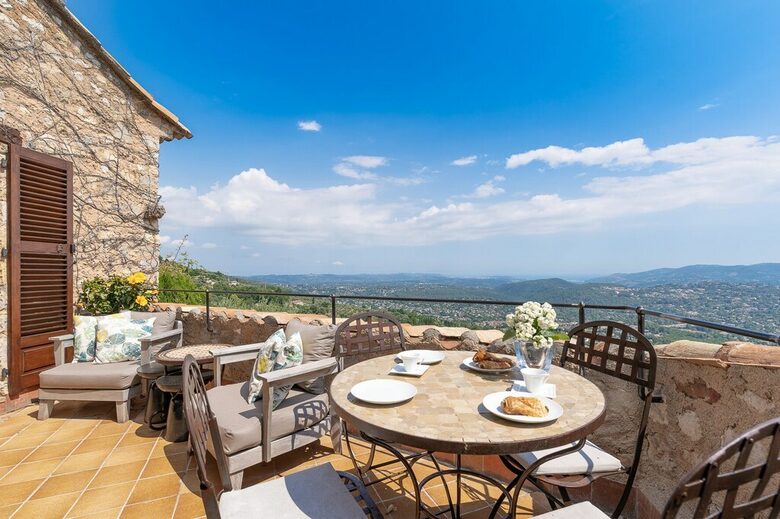 Riviera Villa with incredible views - Spéracèdes, France