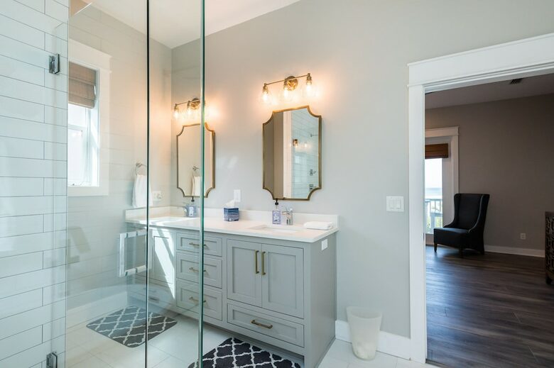 Home Exchange in Santa Rosa Beach, FL, luxurious bathroom