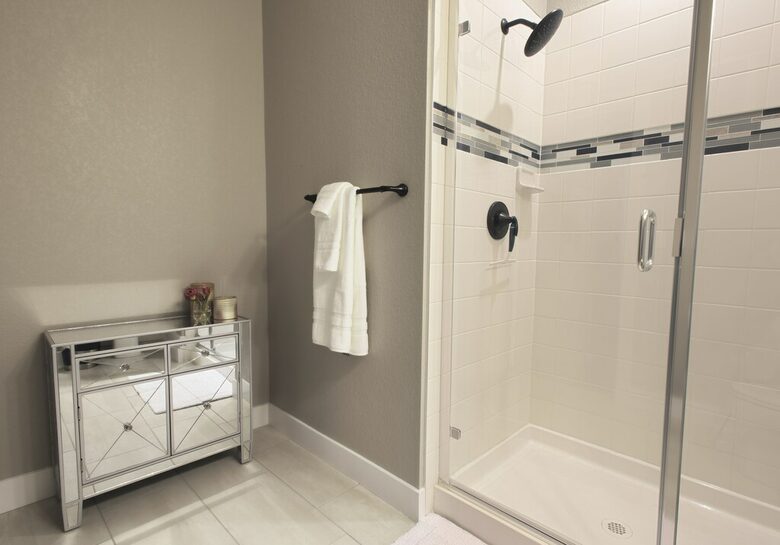 Home Exchange in Denver, CO, luxury townhome full bathroom