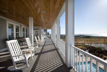 Home Exchange in Garden City, SC balcony