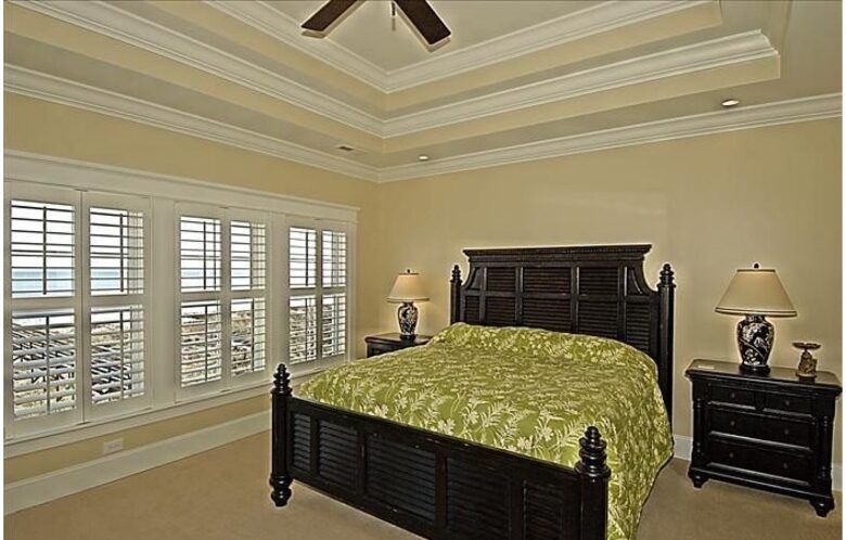 Home Exchange in Garden City, SC spacious master with water views