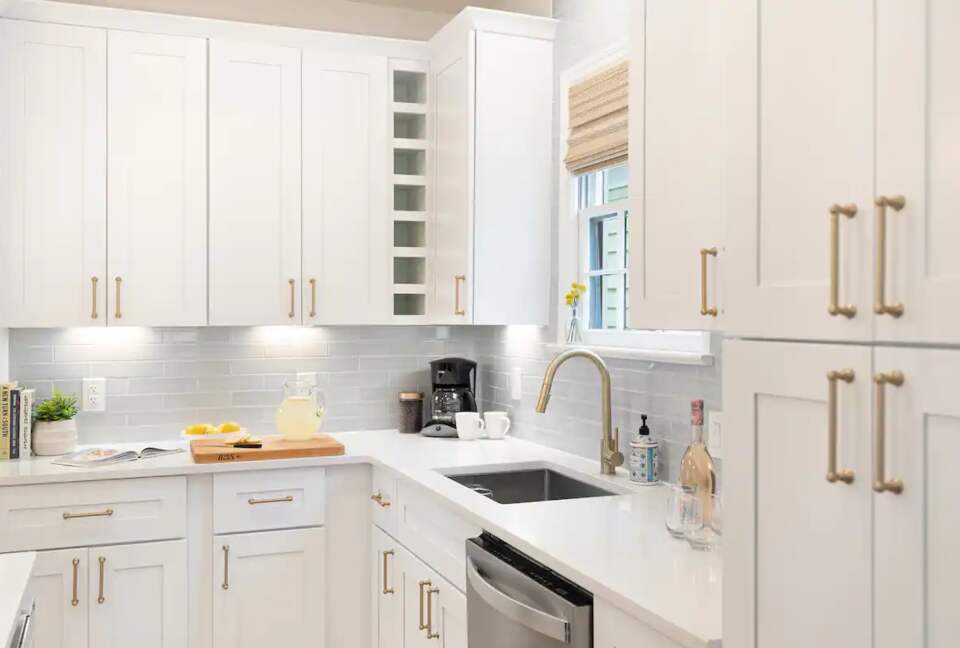 Home Exchange in Charleston, SC, chefs kitchen