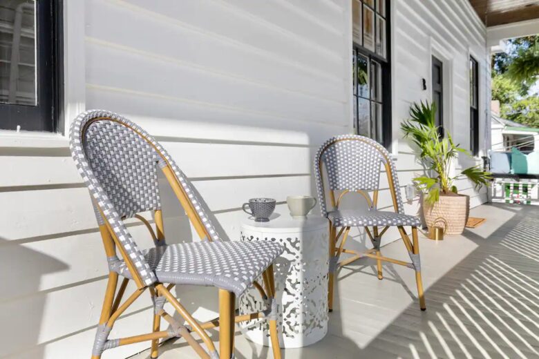 Home Exchange in Charleston, SC, front porch seating
