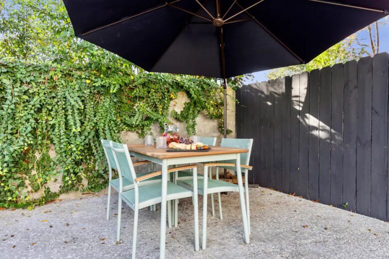 Home Exchange in Charleston, SC, dining table