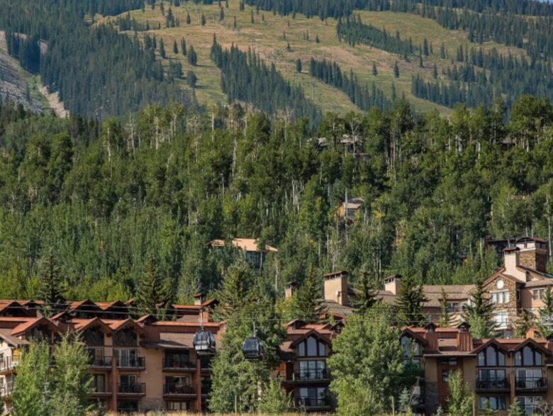 Home Exchange in Snowmass, CO, views of building