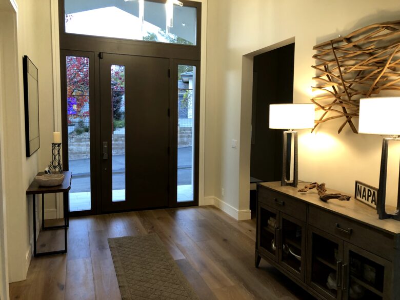 Front entry foyer