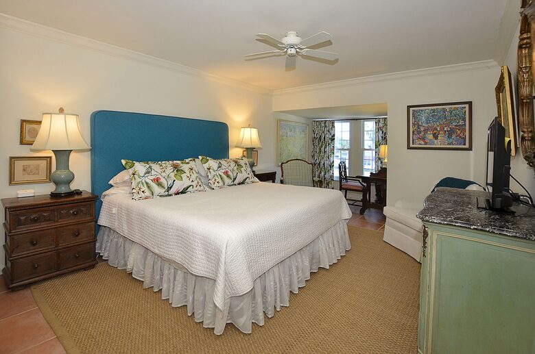 Penthouse *4* on the Water - Vero Beach, Florida
