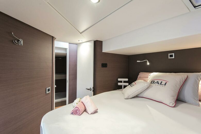 Bali 4.8 Catamaran “Seven Stars” - Navigare Yachting - Tortola, Virgin Islands, British