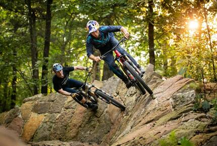 Adventure Landing - Lakefront Living & World Class Mountain Biking - Bella Vista, Arkansas