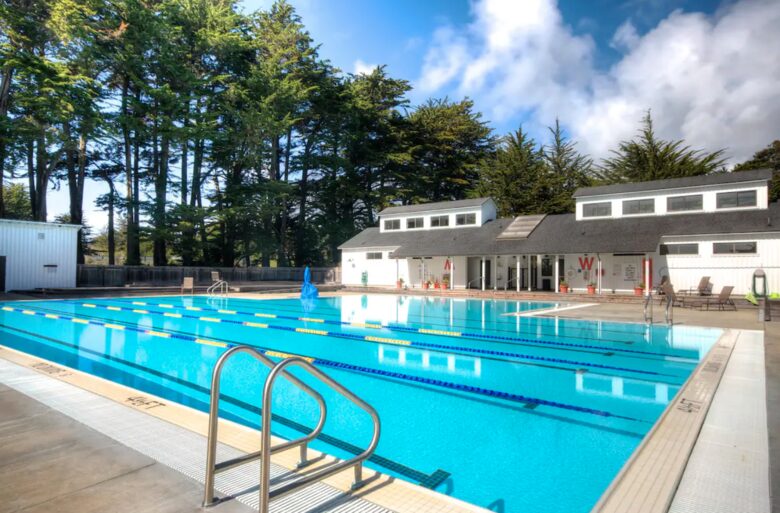 Community pool