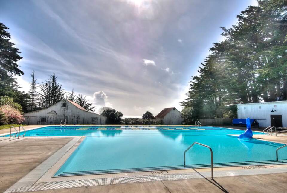 Community pool