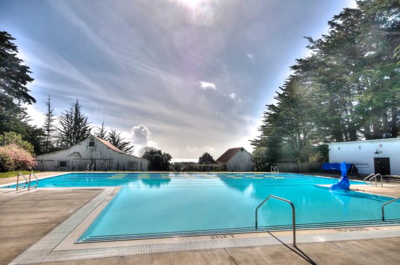 Community pool