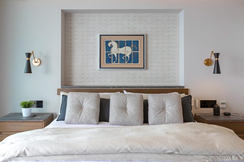 Guest room