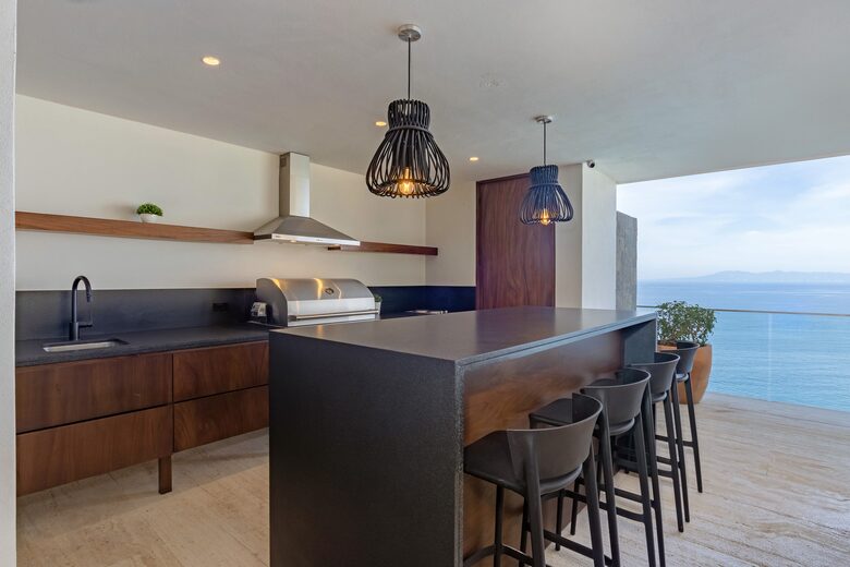 Rooftop kitchen