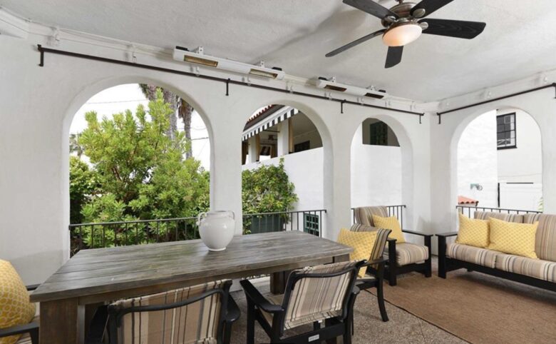 Outdoor dining area