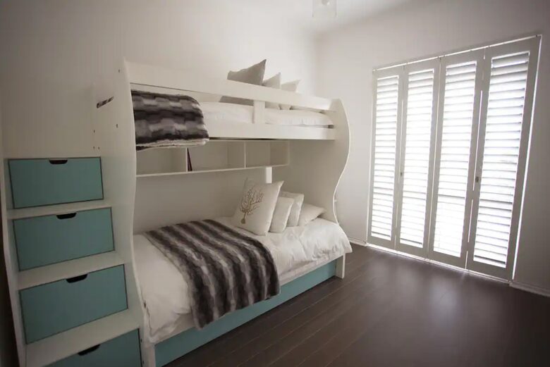 Bunk room