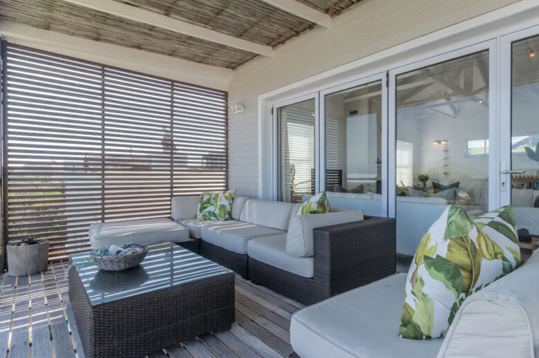 Outdoor living area