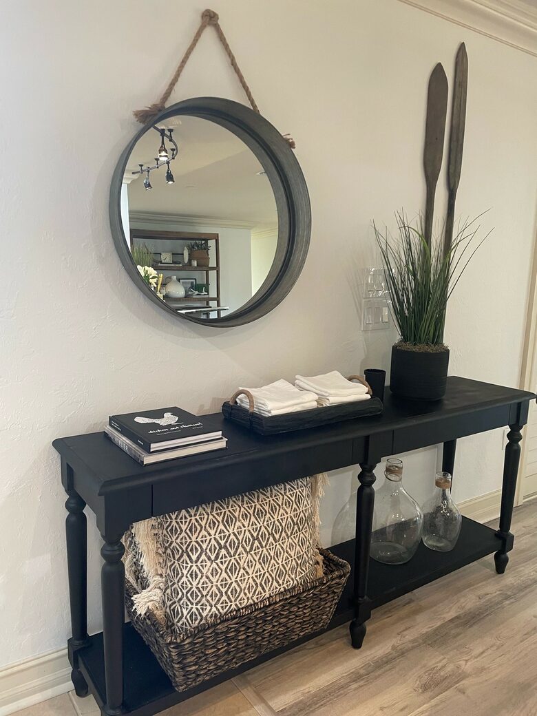 Home Exchange in Naples, FL designer details