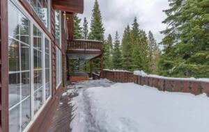 Home Exchange in Truckee, CA, deck with expansive views and hot tub