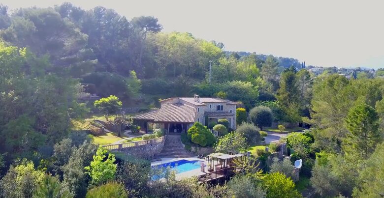 The Hideaways Club - La Retraite - Le Rouret, France