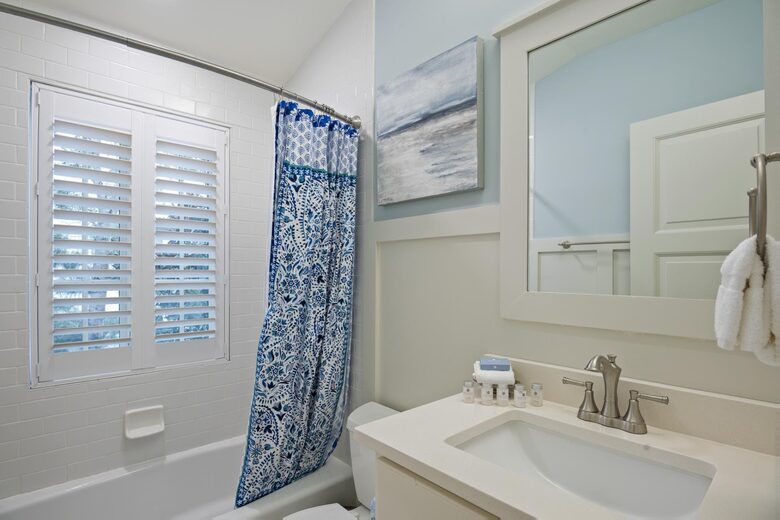 Guest bathroom