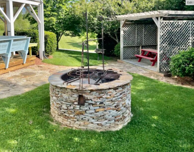 Fire pit