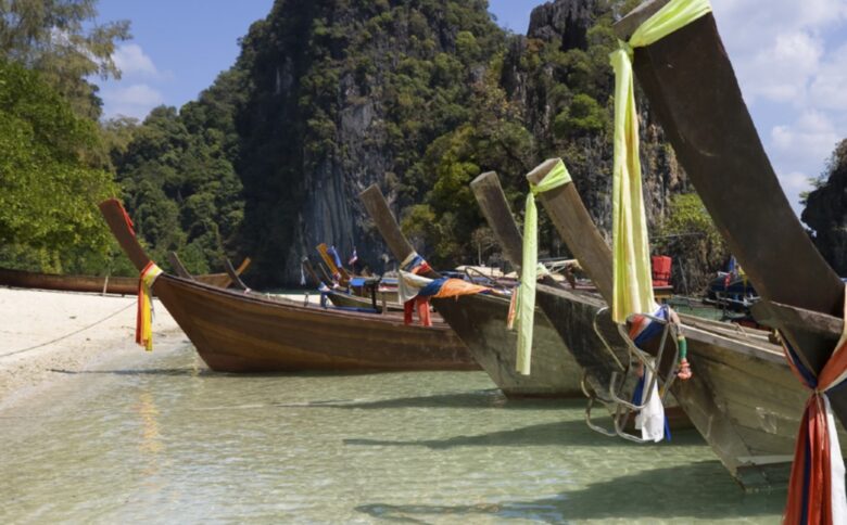 The Hideaways Club - Santisook - Phuket, Thailand
