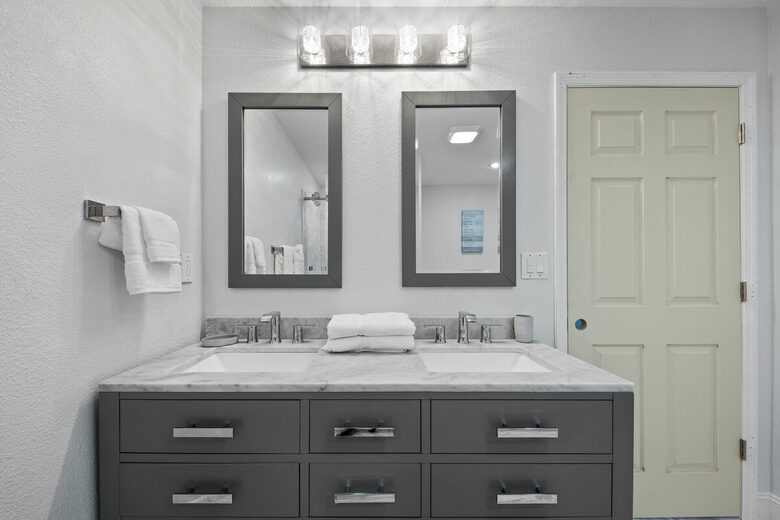 Guest bath